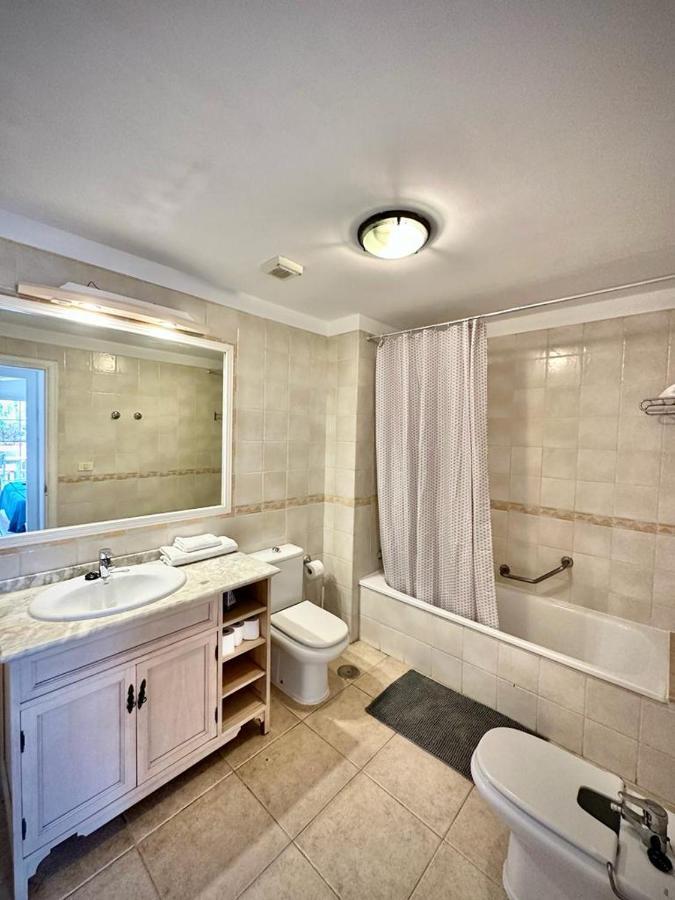 Sunny Apartment & Heated Pool Лос Кристианос Екстериор снимка